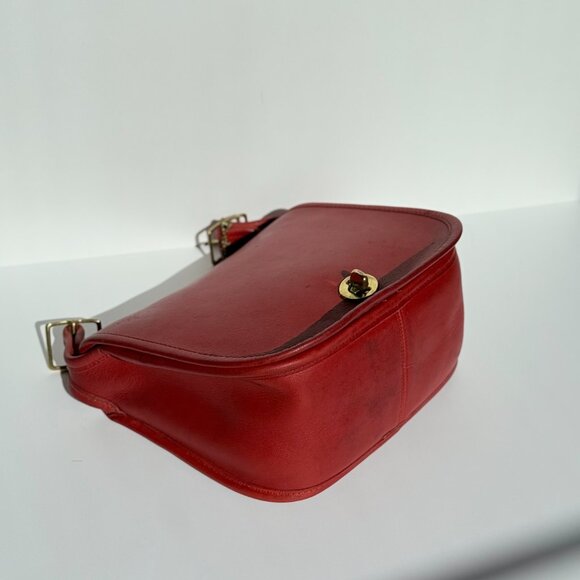 SOLD Vintage Coach Red Small Shoulder Bag 9530 - Picture 7 of 14